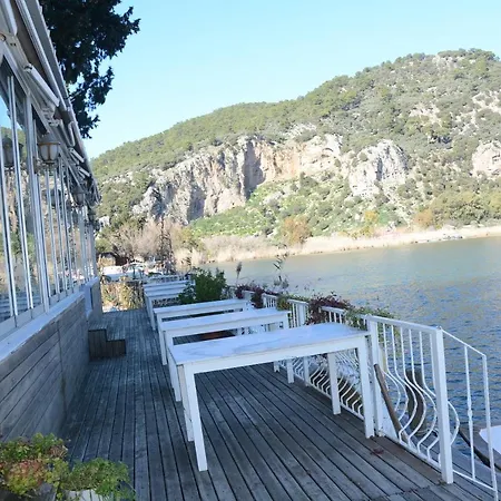 Berg Hotel 3*